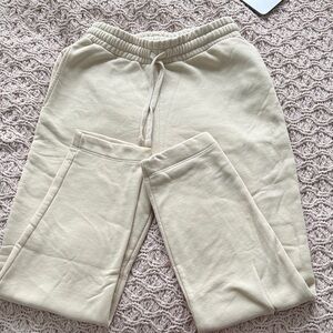 Zara Beige Joggers